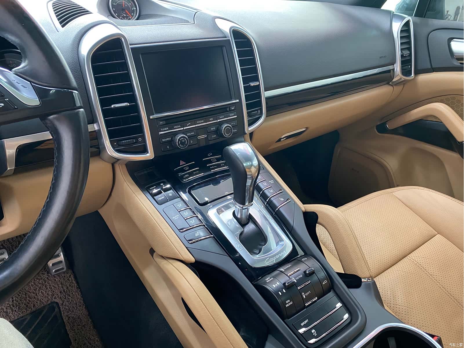 Porsche Cayenne, 2014 7
