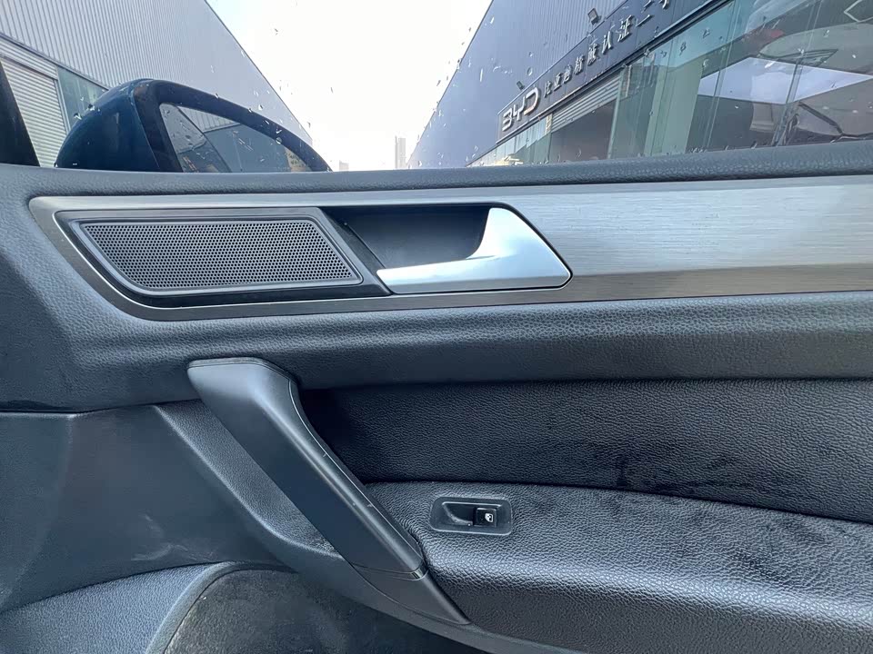 Volkswagen Golf*Jiayu