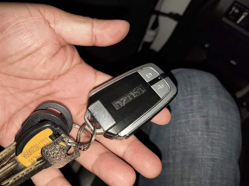 Isuzu mu-X Shepherd Ranger