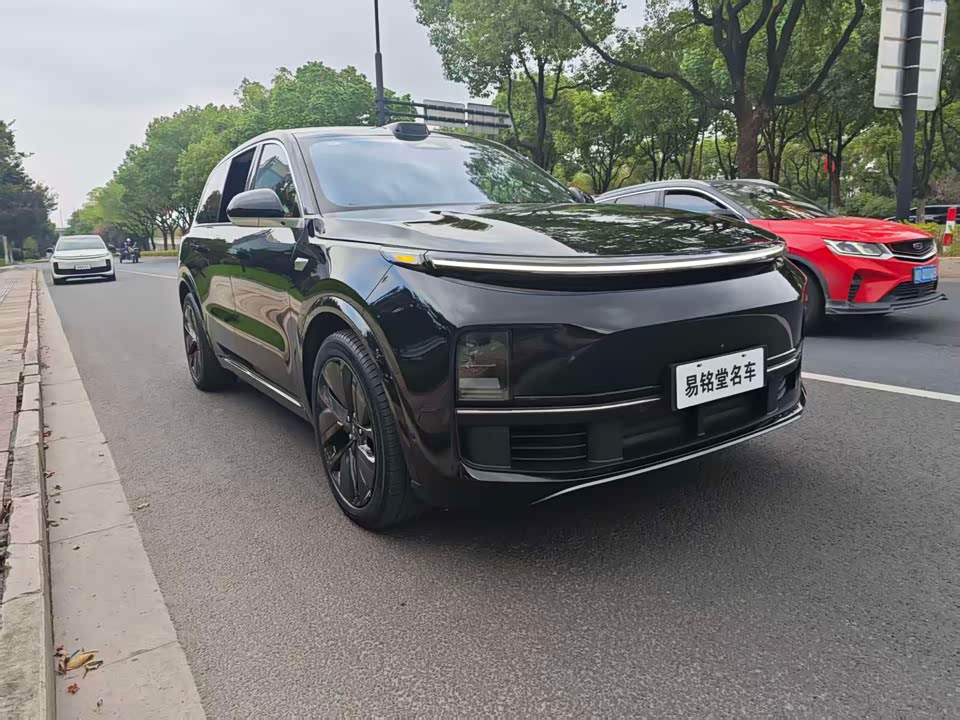 Li Auto Ideal L9