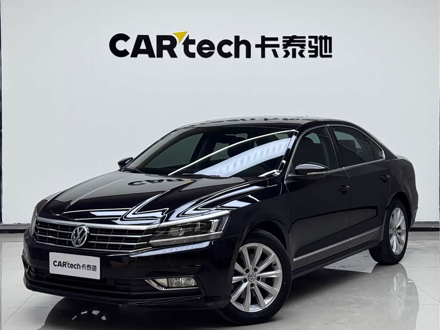 Volkswagen Passat 2019, фото 1