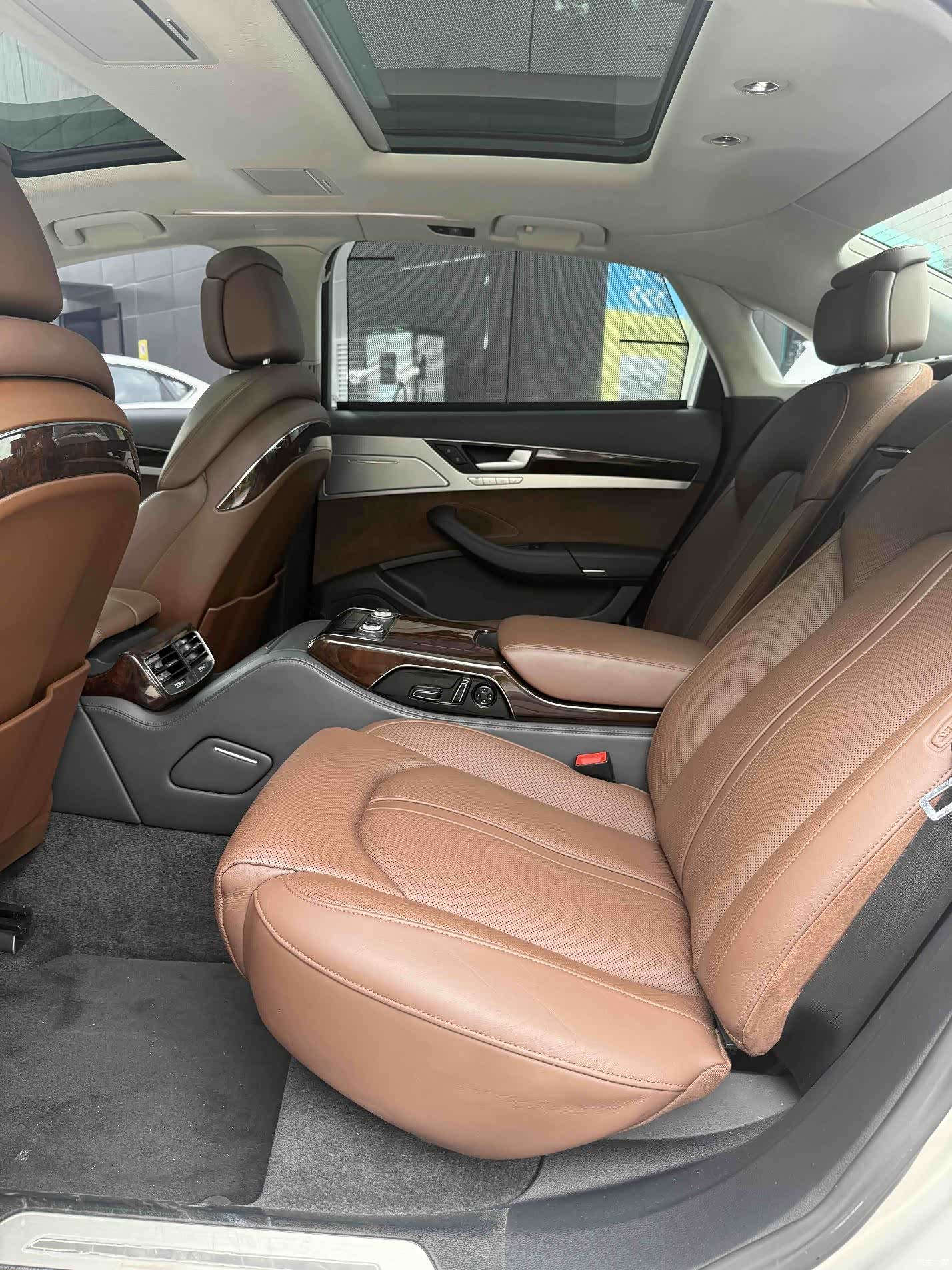 Audi A8L, 2015 6