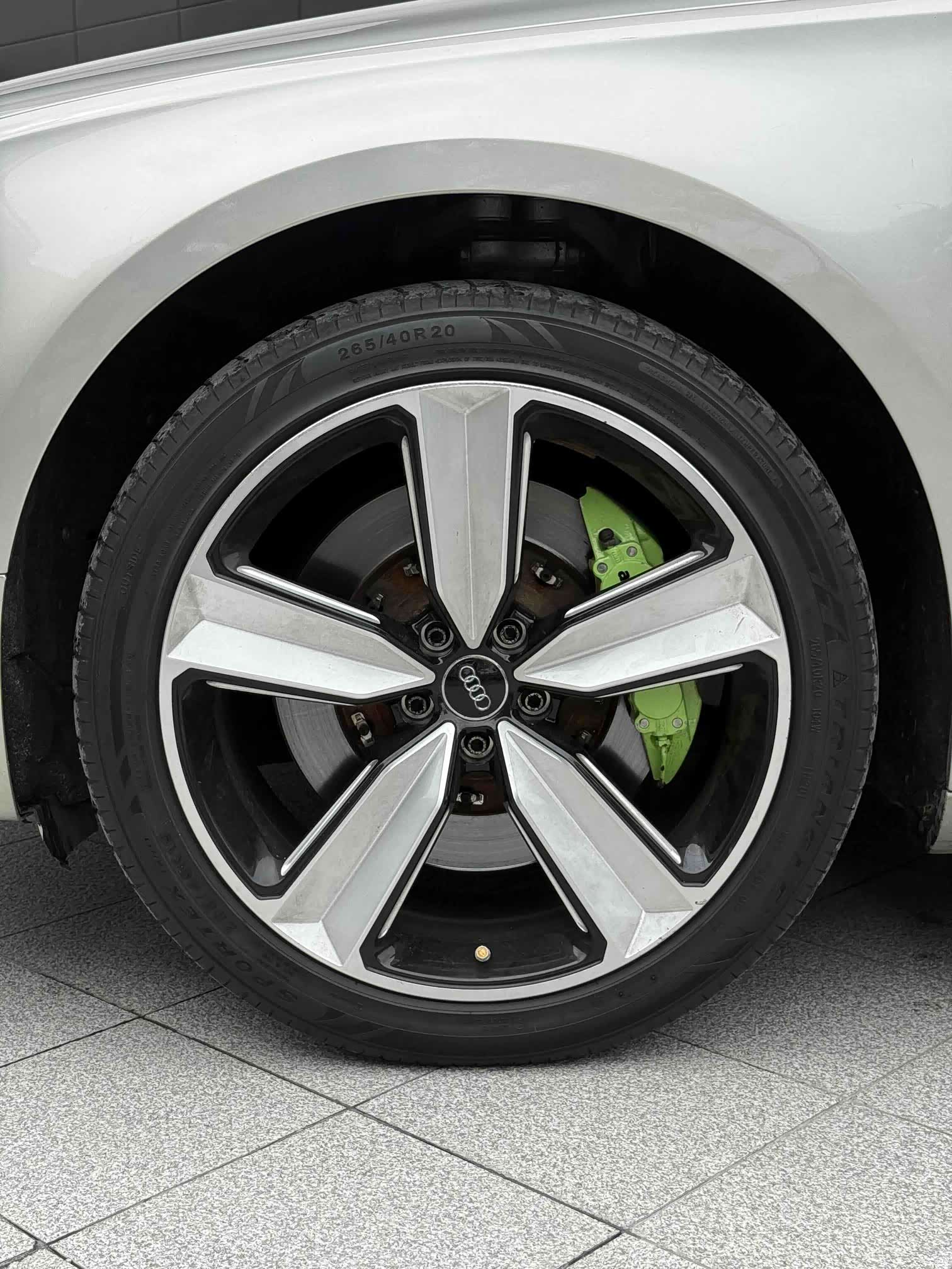 Audi A8L, 2015 23