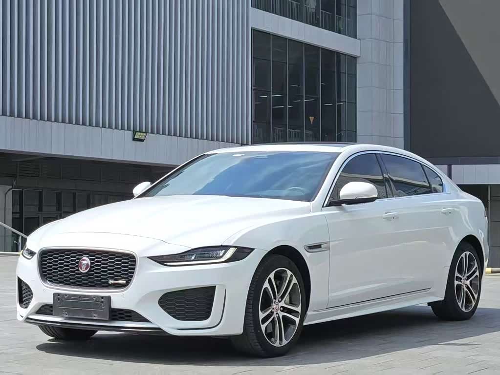 Jaguar XEL