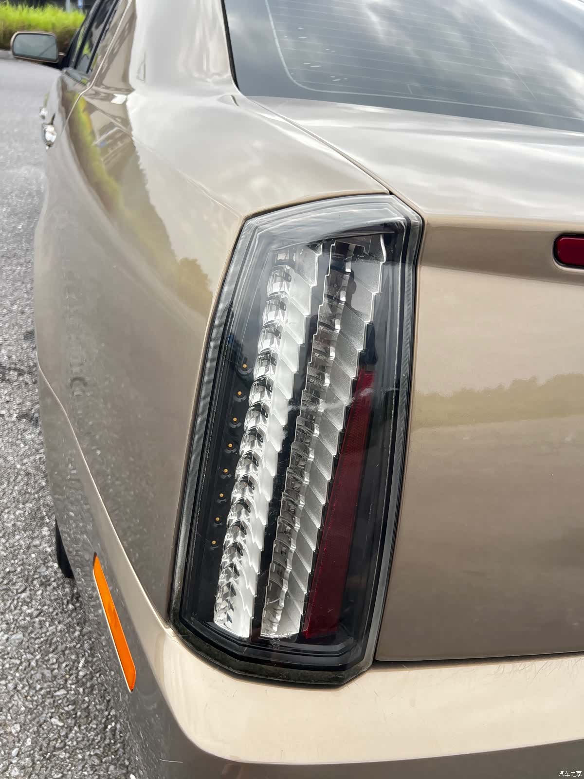 Cadillac SLS, 2009 24