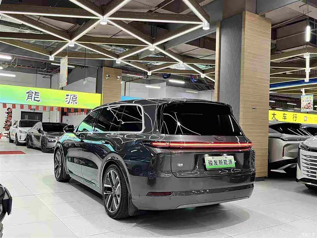 Li Auto L9, 2024 4