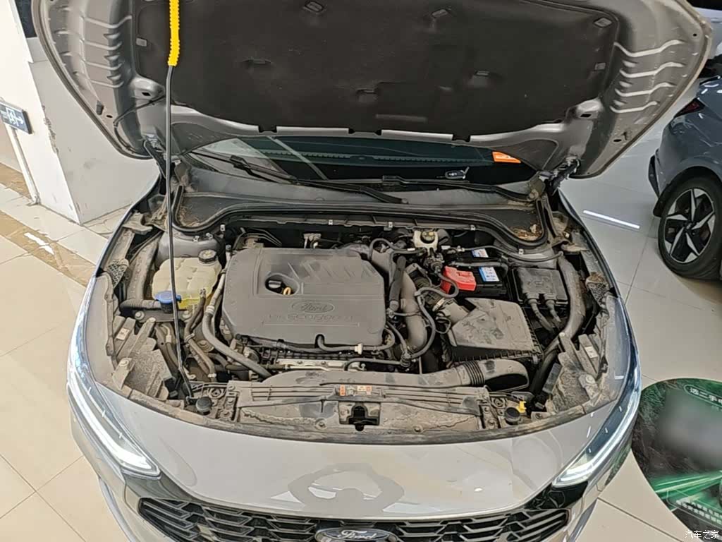 Ford Focus, 2022 20