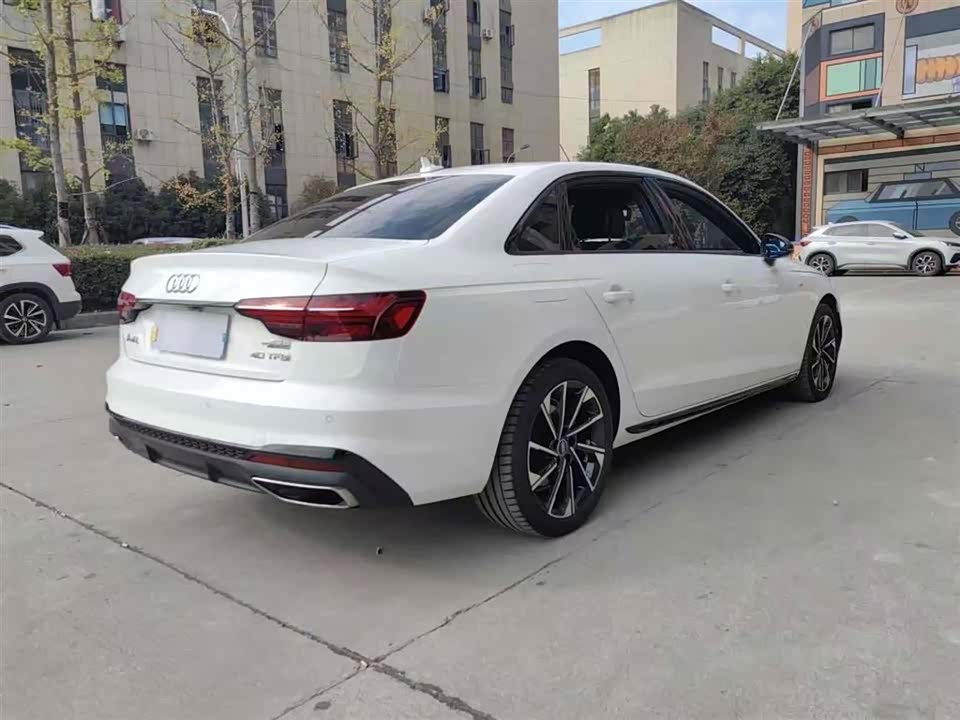 Audi A4L