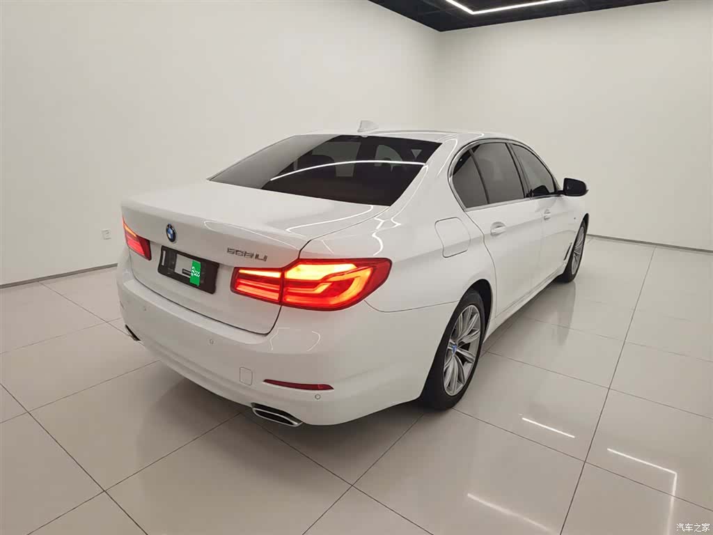 BMW 5 Series, 2017 все фото