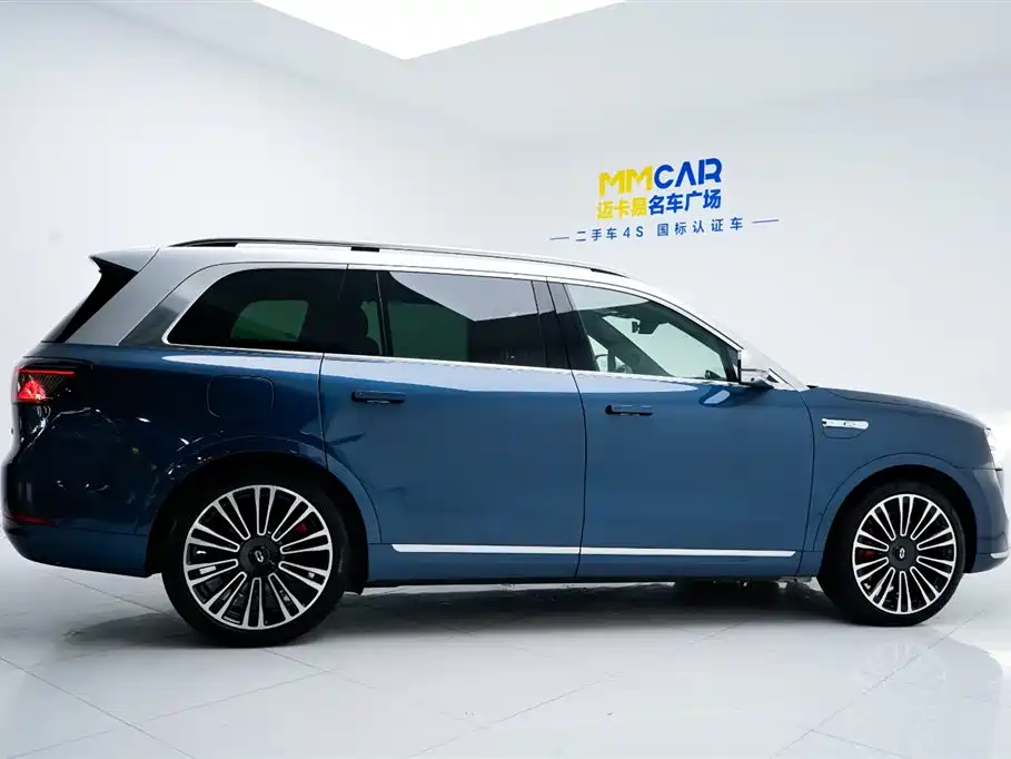 AITO Ask the world M9