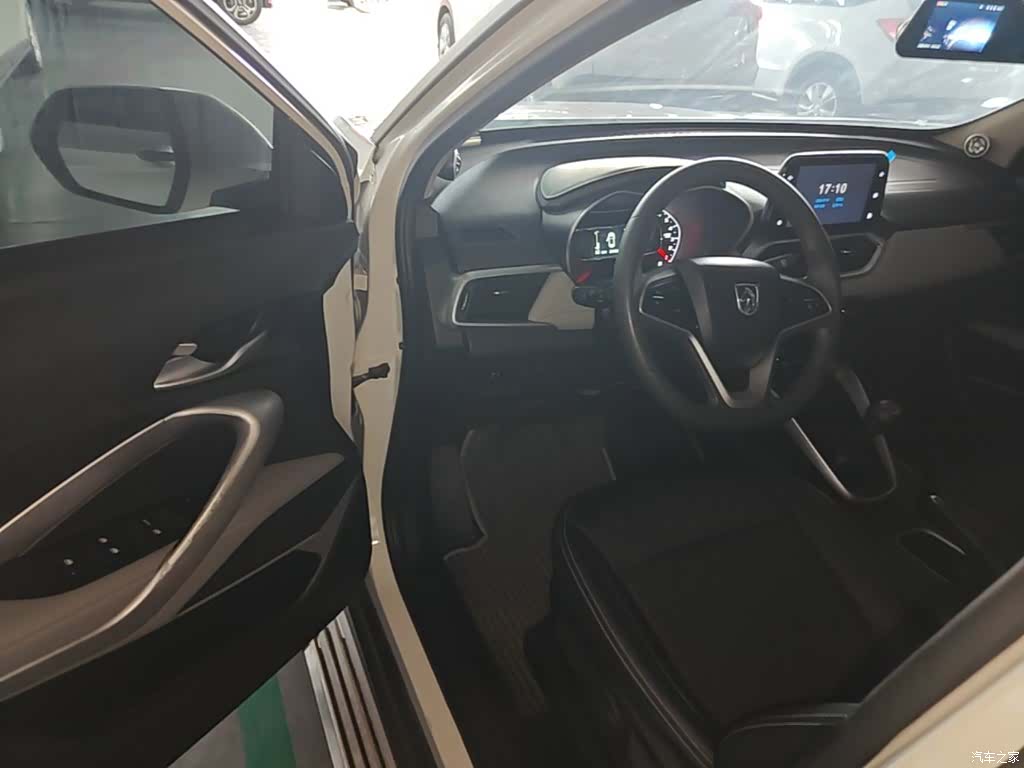 Wuling 510, 2018 16