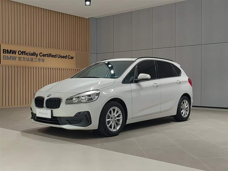 BMW 2 series station wagon