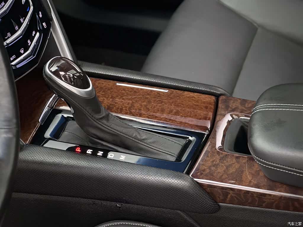 Cadillac XTS, 2017 11