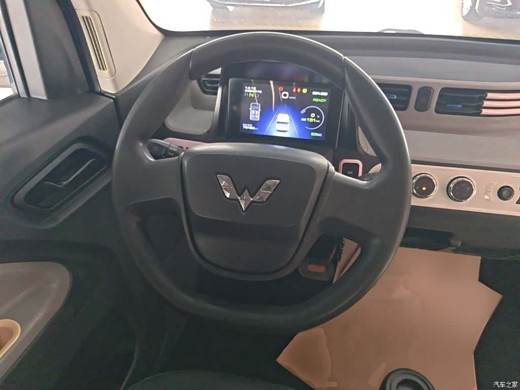 Wuling MINIEV, 2021 11