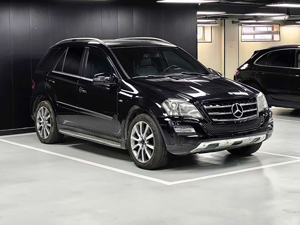 Mercedes-Benz M class