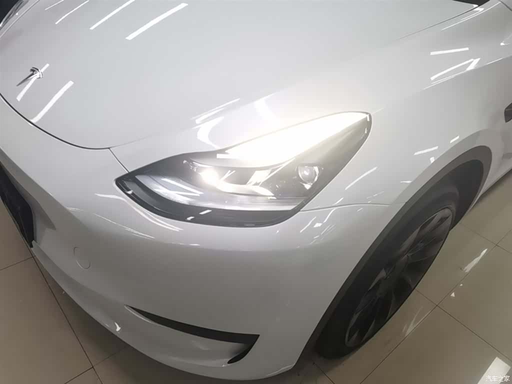 Tesla Model Y, 2024 24