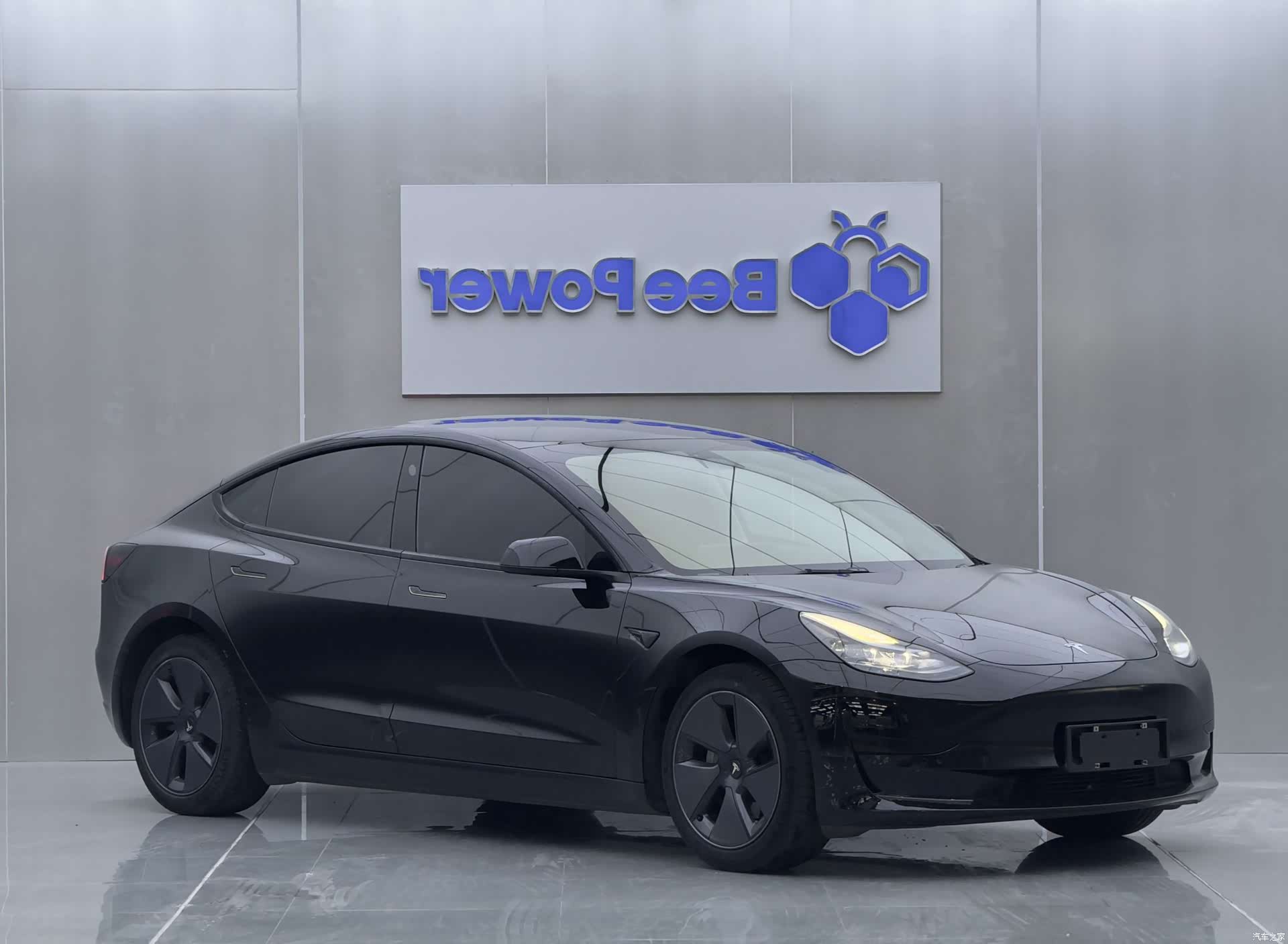 Tesla Model 3, 2022 3