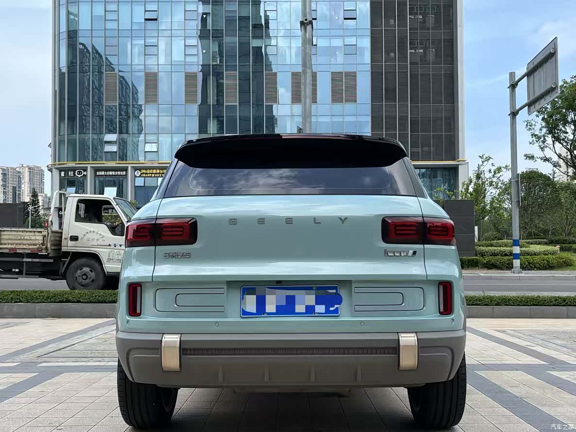 Geely Icon, 2023 8