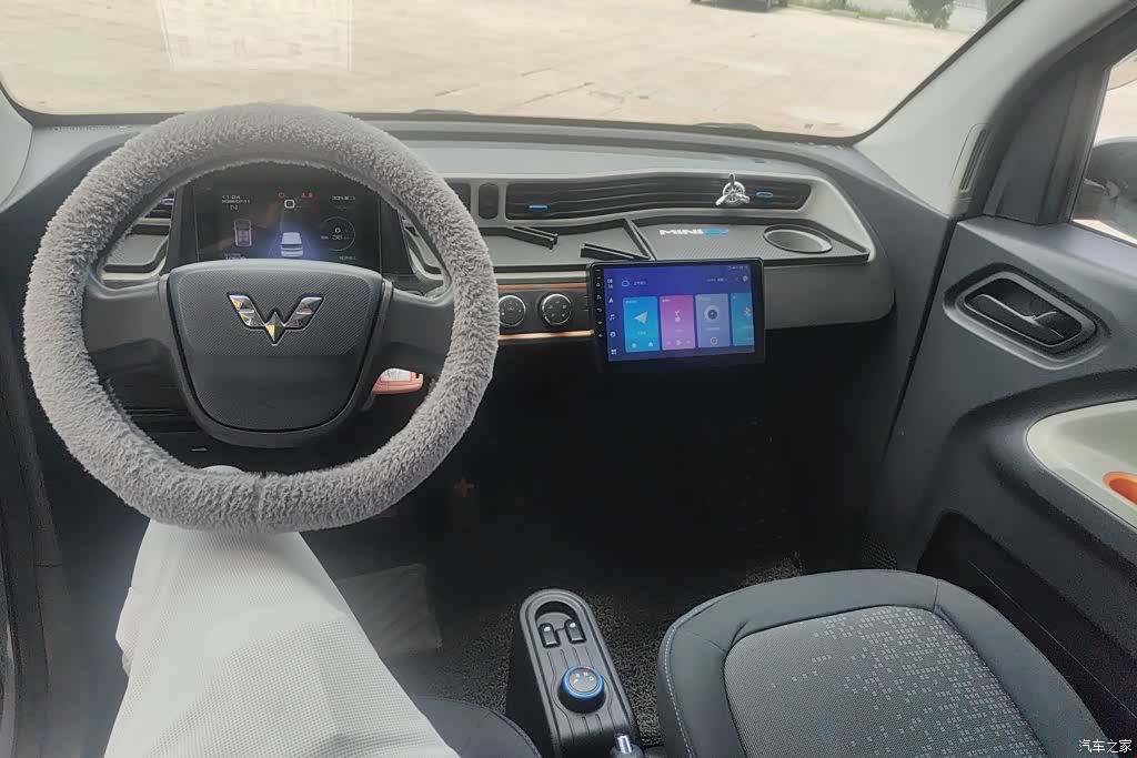 Wuling MINIEV, 2021 12