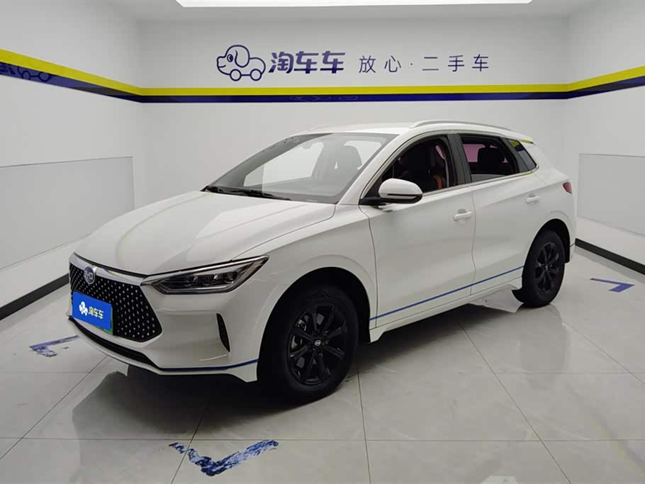 BYD e2
