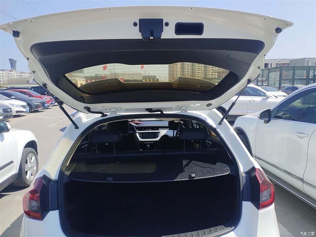 Geely X3, 2019 19