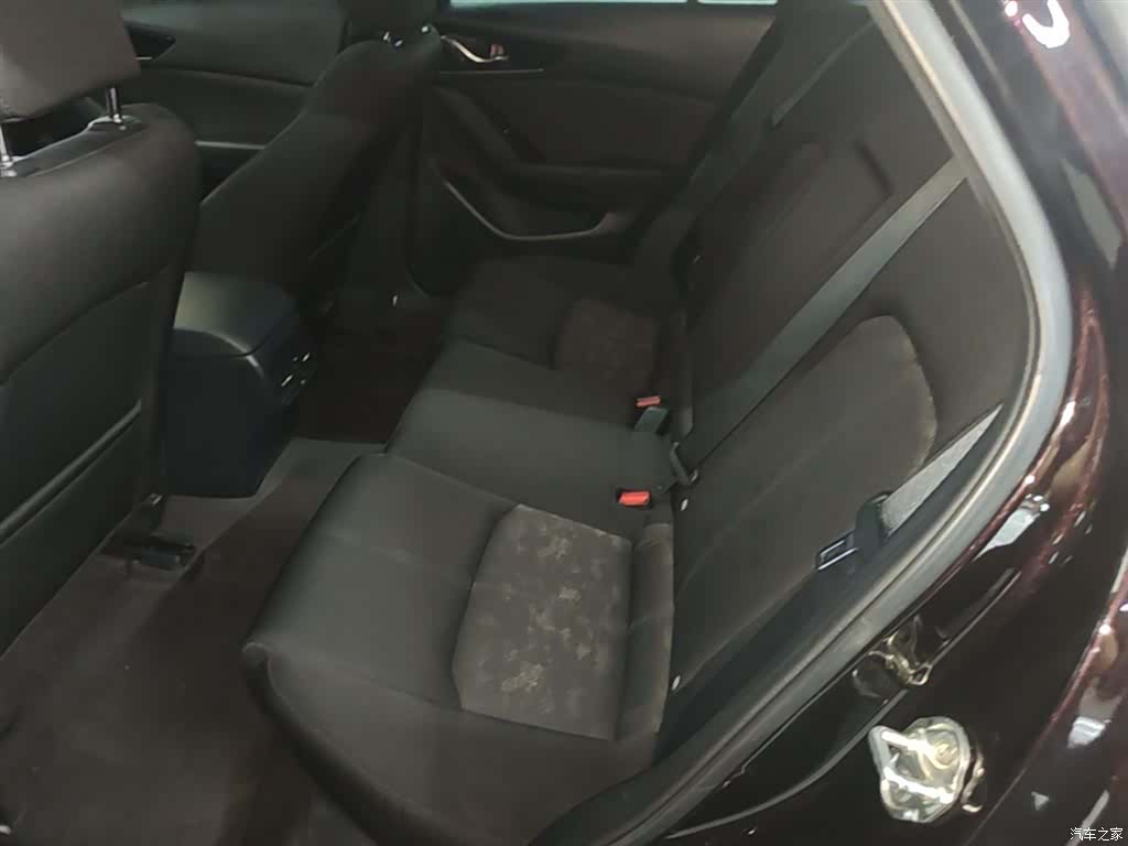 Mazda CX-4, 2023 17