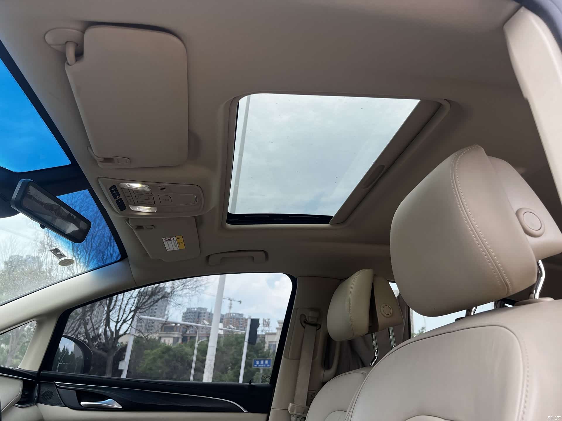 Buick GL8, 2023 8