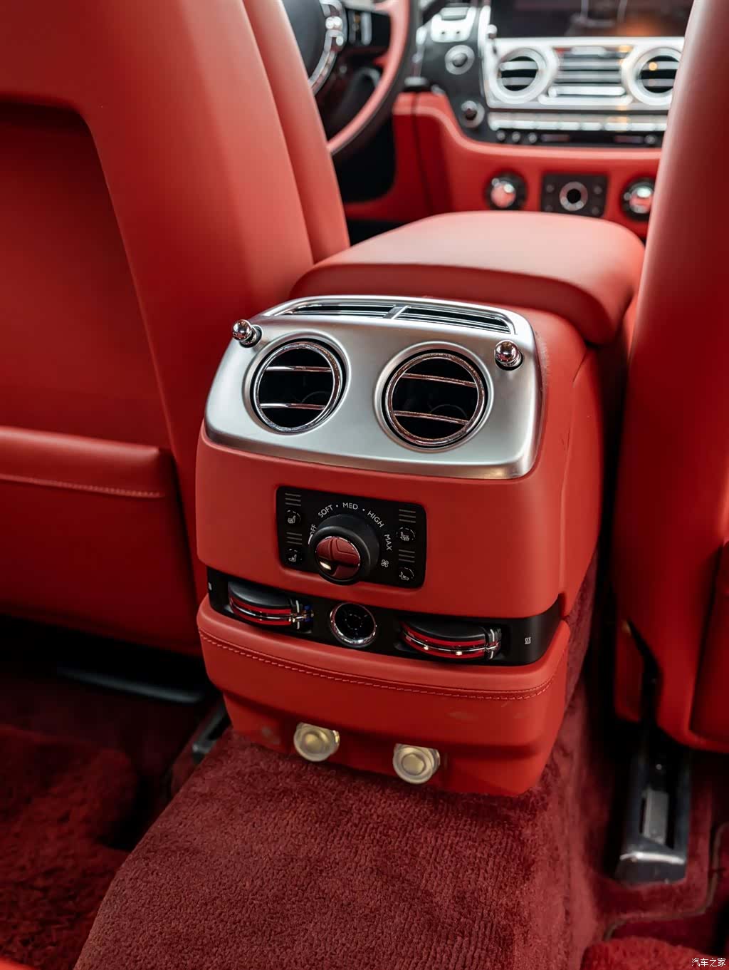 Rolls-Royce Ghost, 2019 25