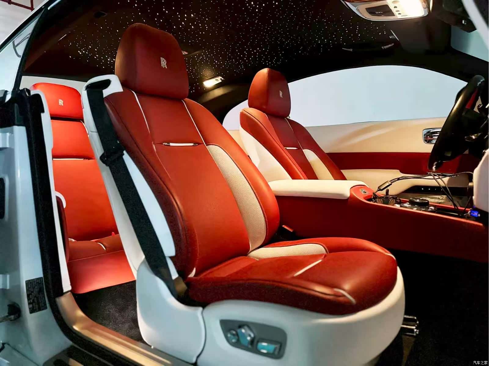 Rolls-Royce Wraith, 2019 7