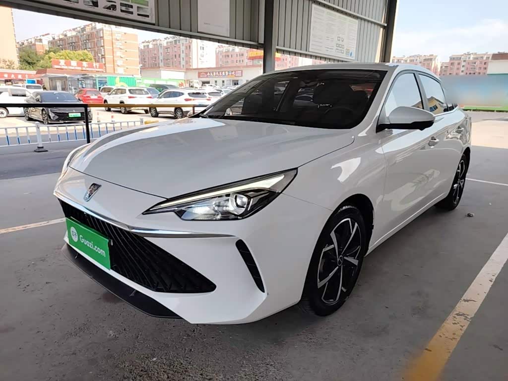Roewe i5