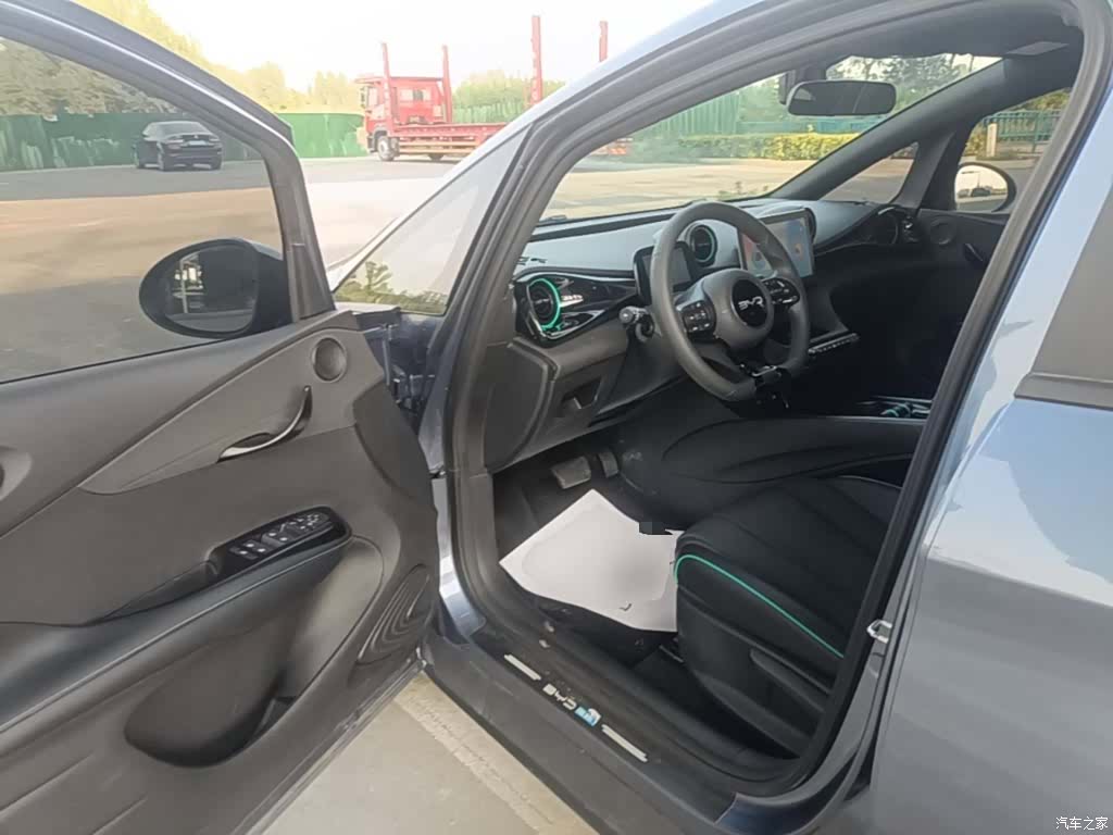 BYD Dolphin, 2025 9
