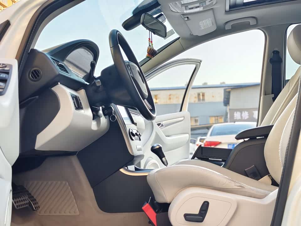 Mercedes-Benz Class B