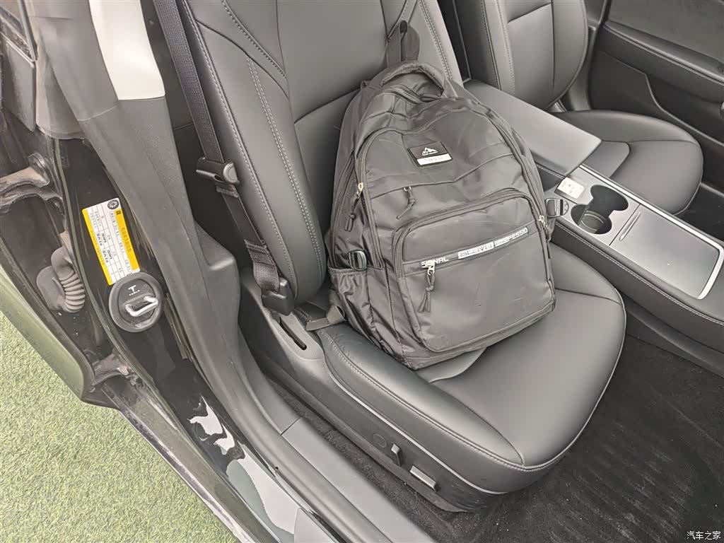 Tesla Model 3, 2023 20