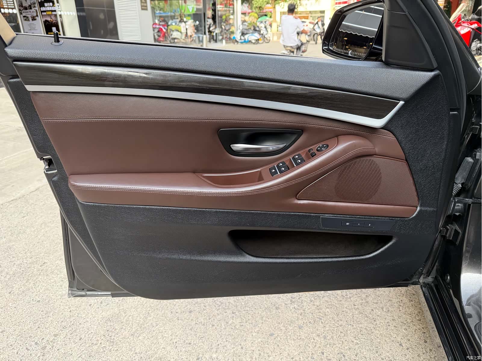 BMW 5 Series, 2016 11