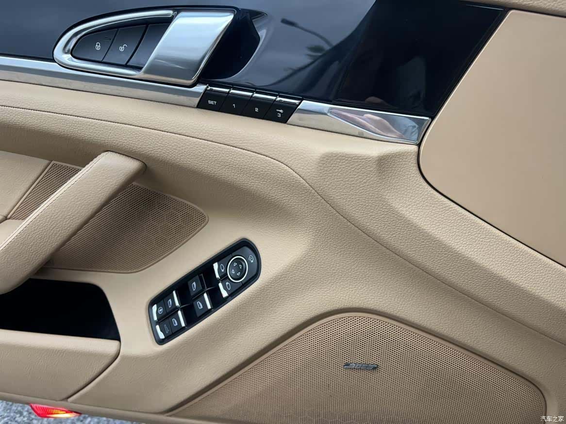 Porsche Panamera, 2013 10