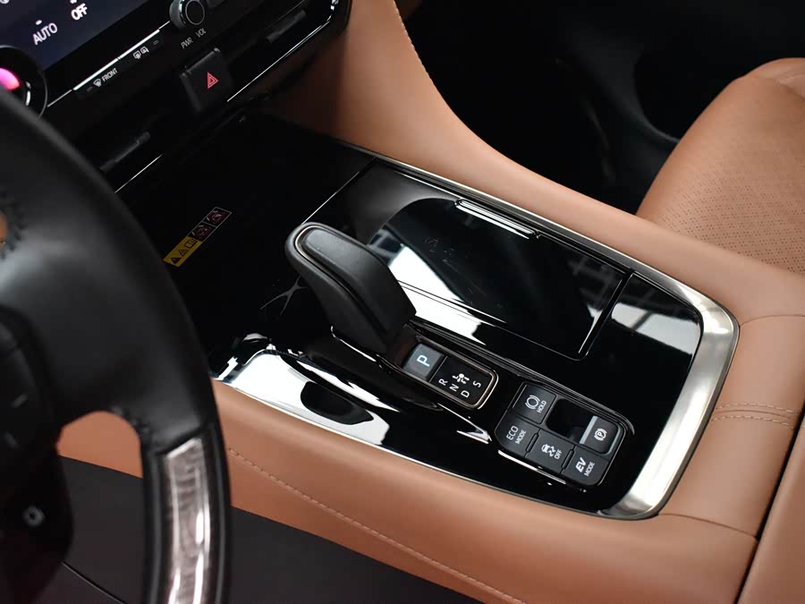 Toyota Vellfire 2024, фото 12