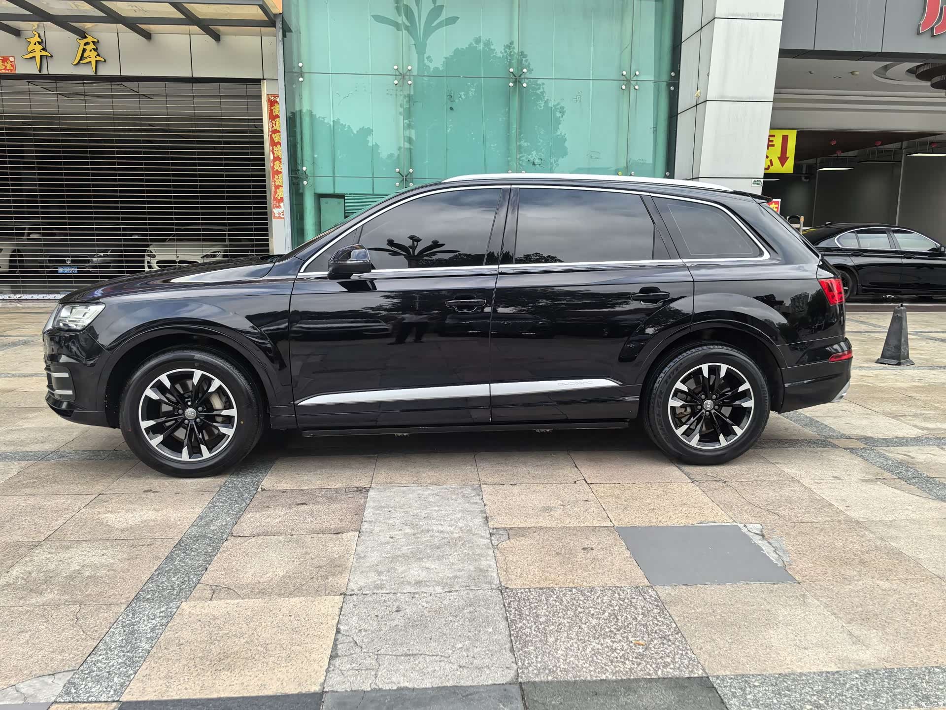 Audi Q7, 2019 4