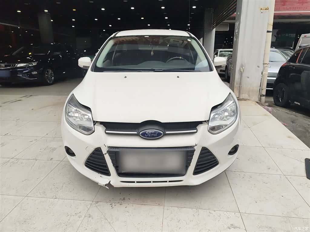 Ford Focus, 2015 3
