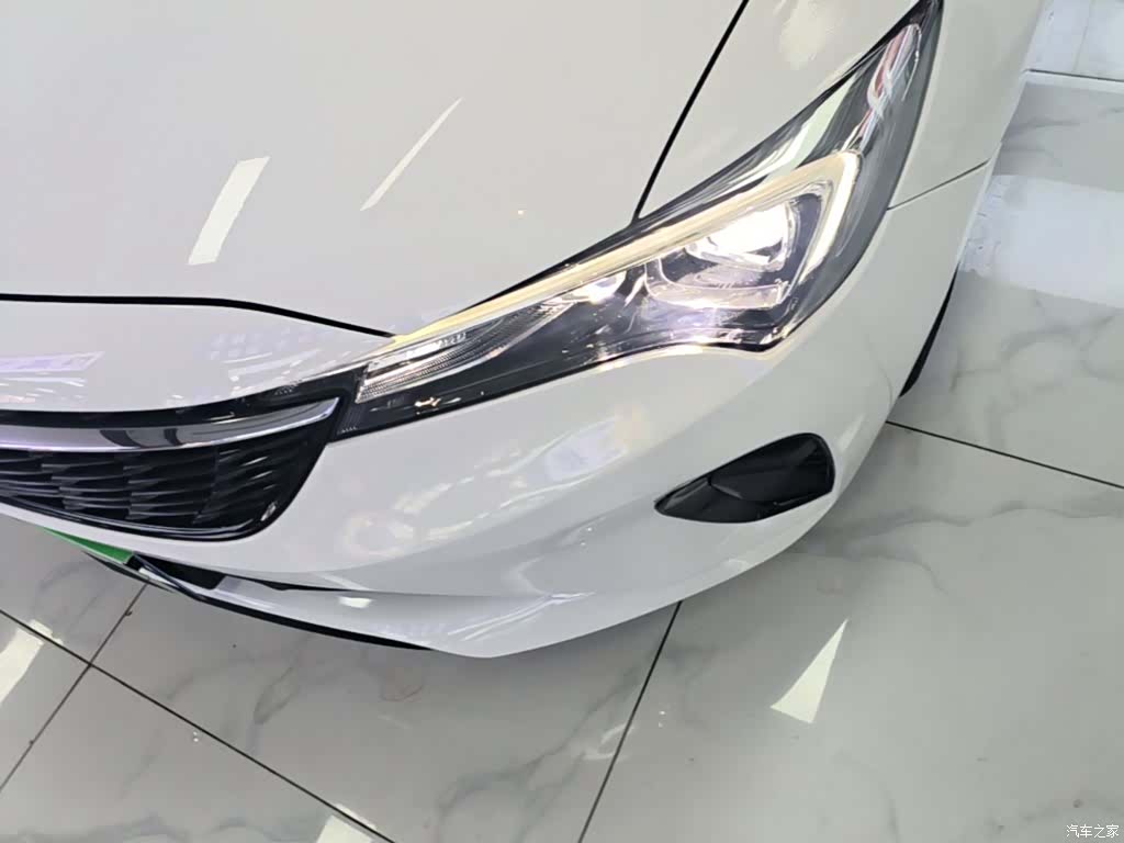 Buick Verano, 2024 24