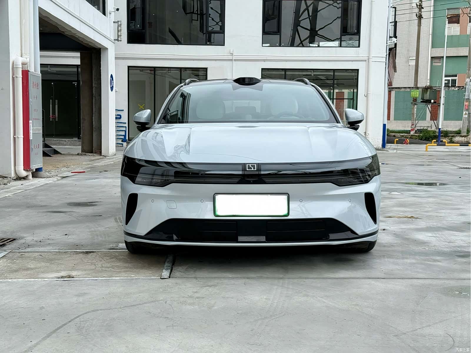 Zeekr 007, 2025 2