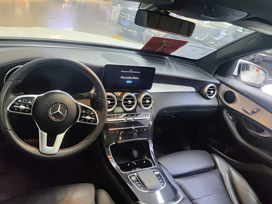 Mercedes-Benz GLC Mercedes-Benz GLC