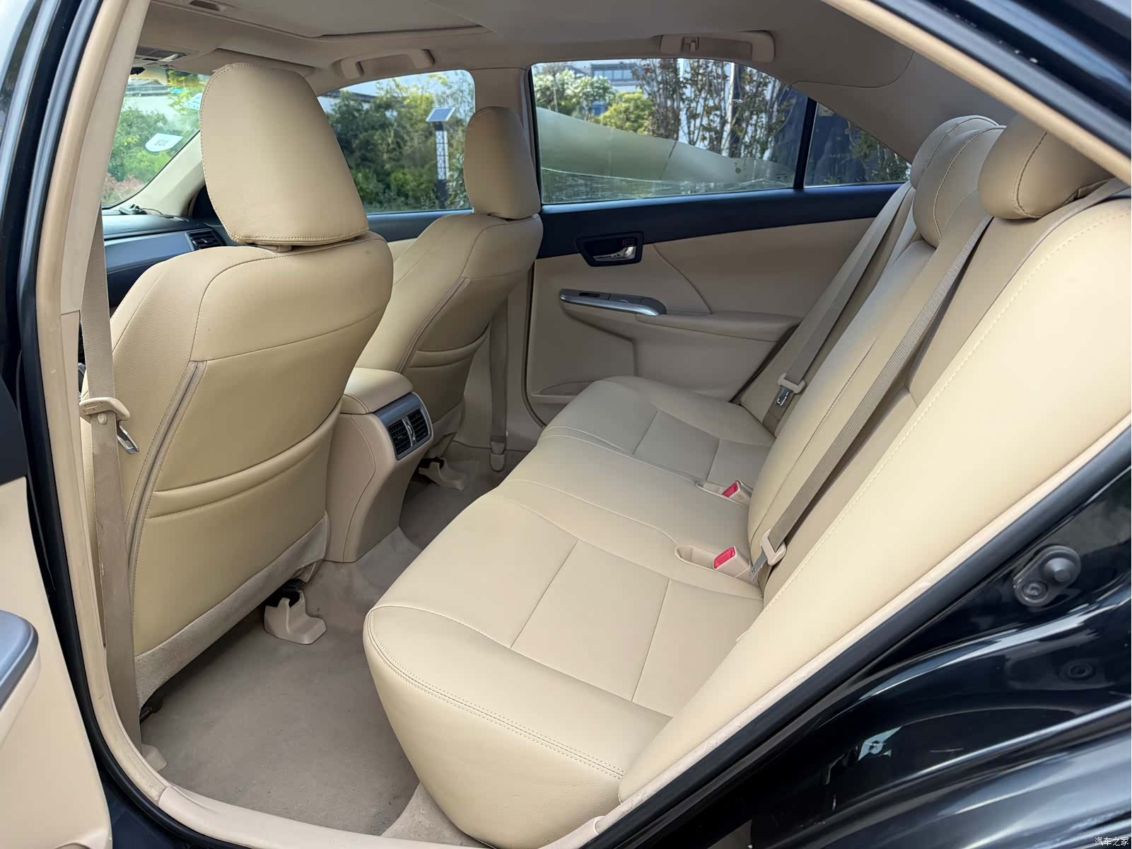 Toyota Camry, 2012 6