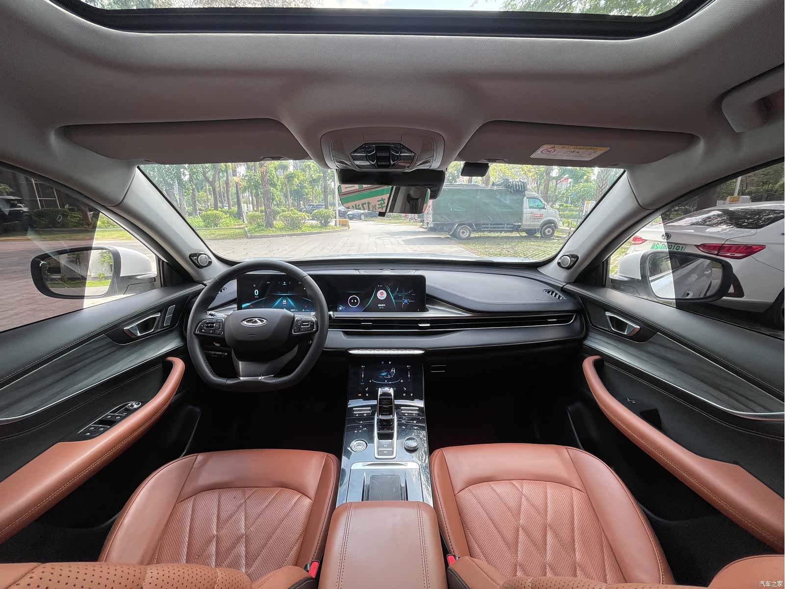 Chery Tiggo 8 Plus, 2022 все фото