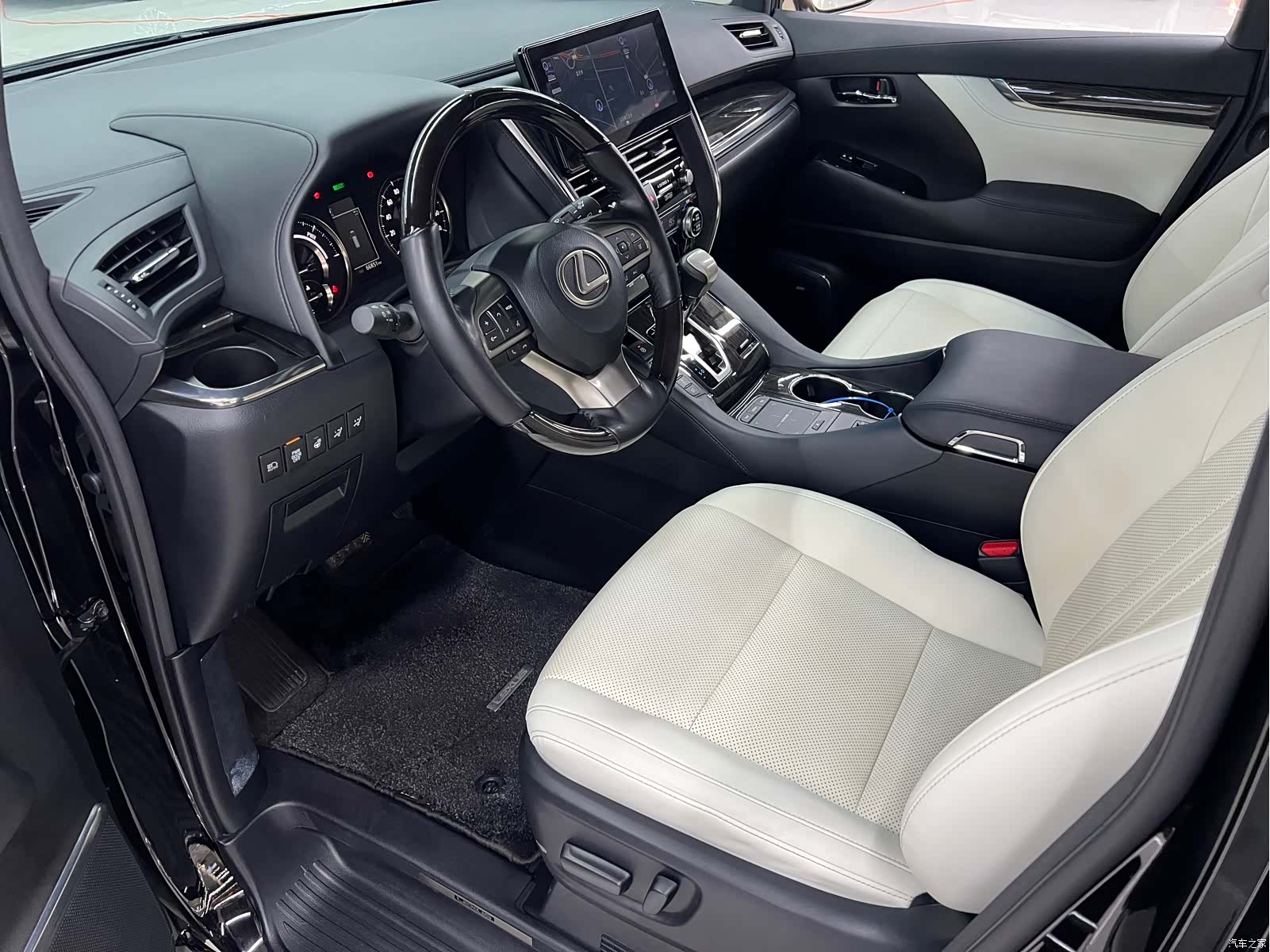 Lexus LM, 2021 20