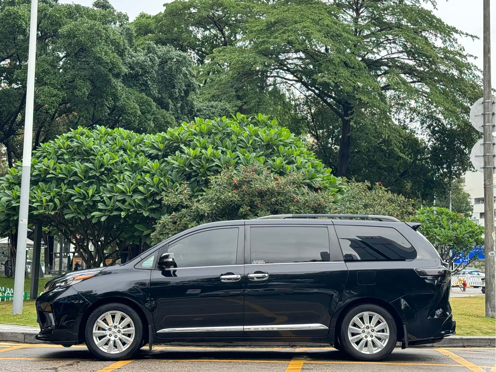 Toyota Sienna, 2017 4