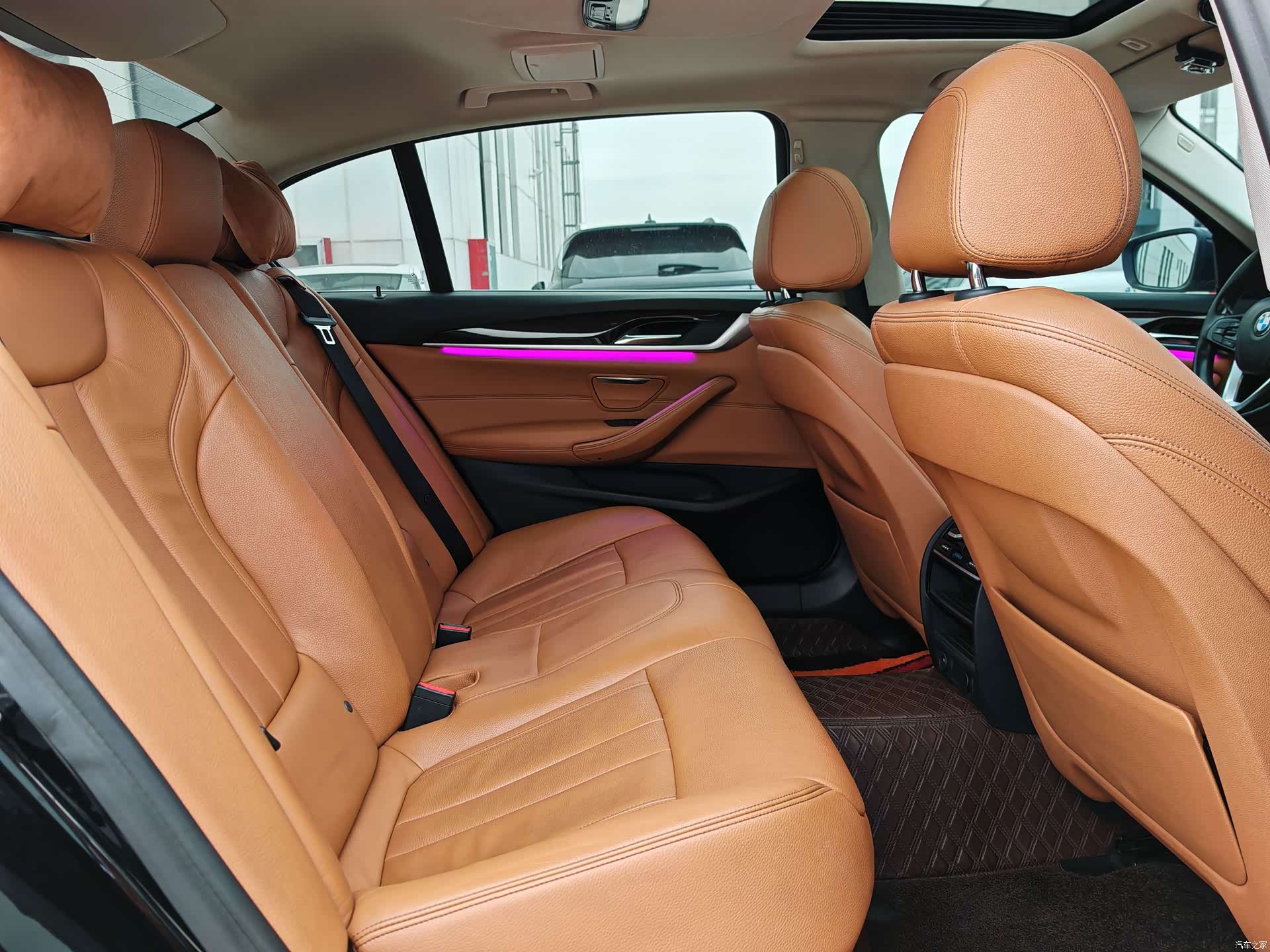 BMW 5 Series, 2017 16