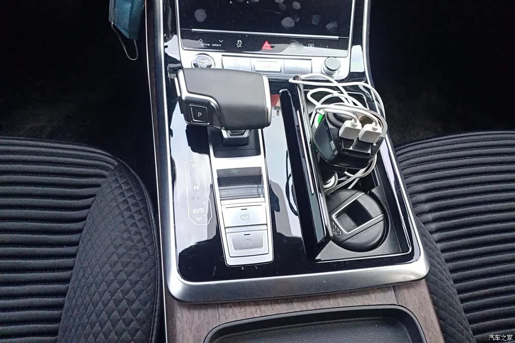Audi Q7, 2021 16
