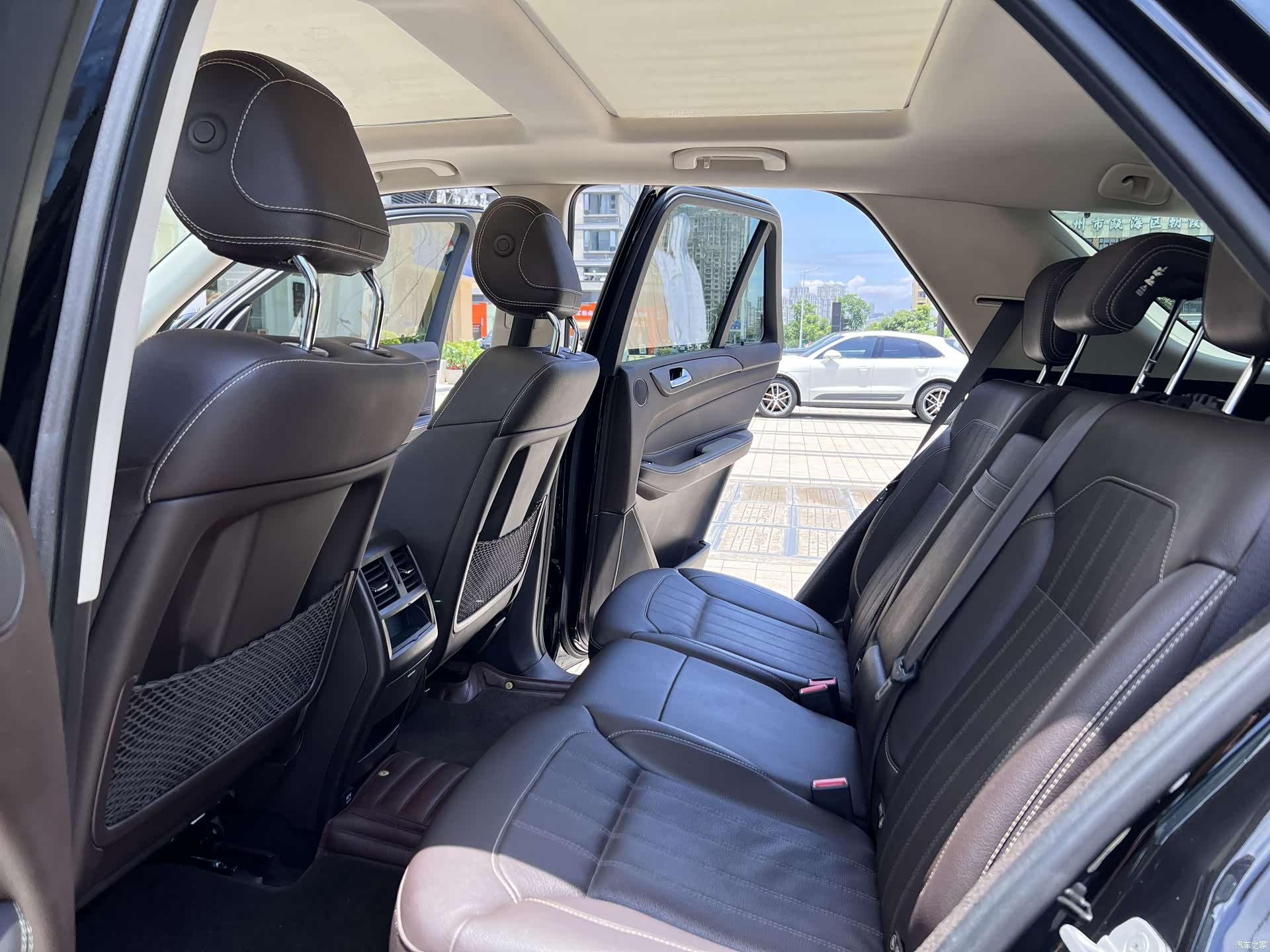 Mercedes-Benz GLE, 2017 11