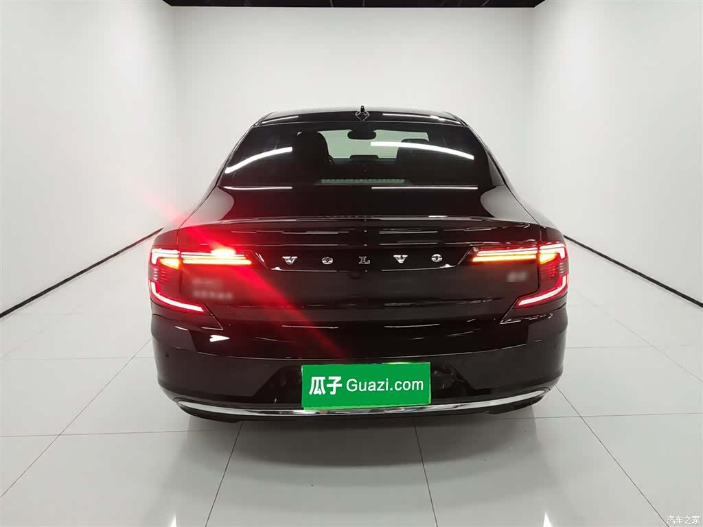 Volvo S90, 2022 6