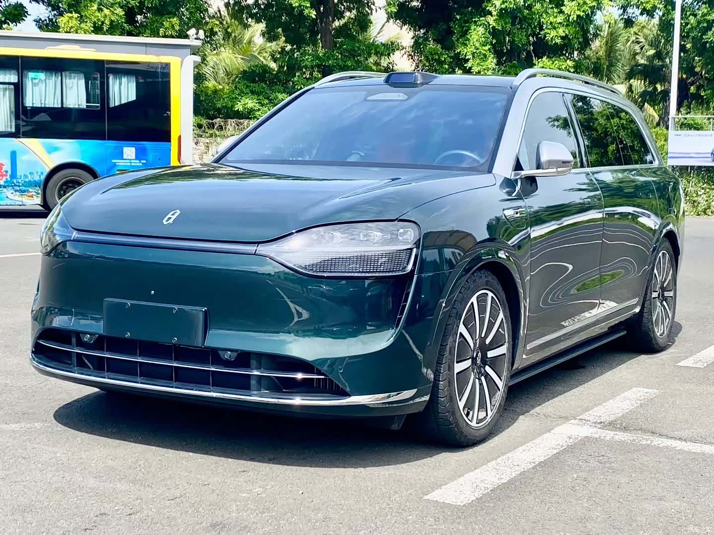 AITO M9, 2024 1